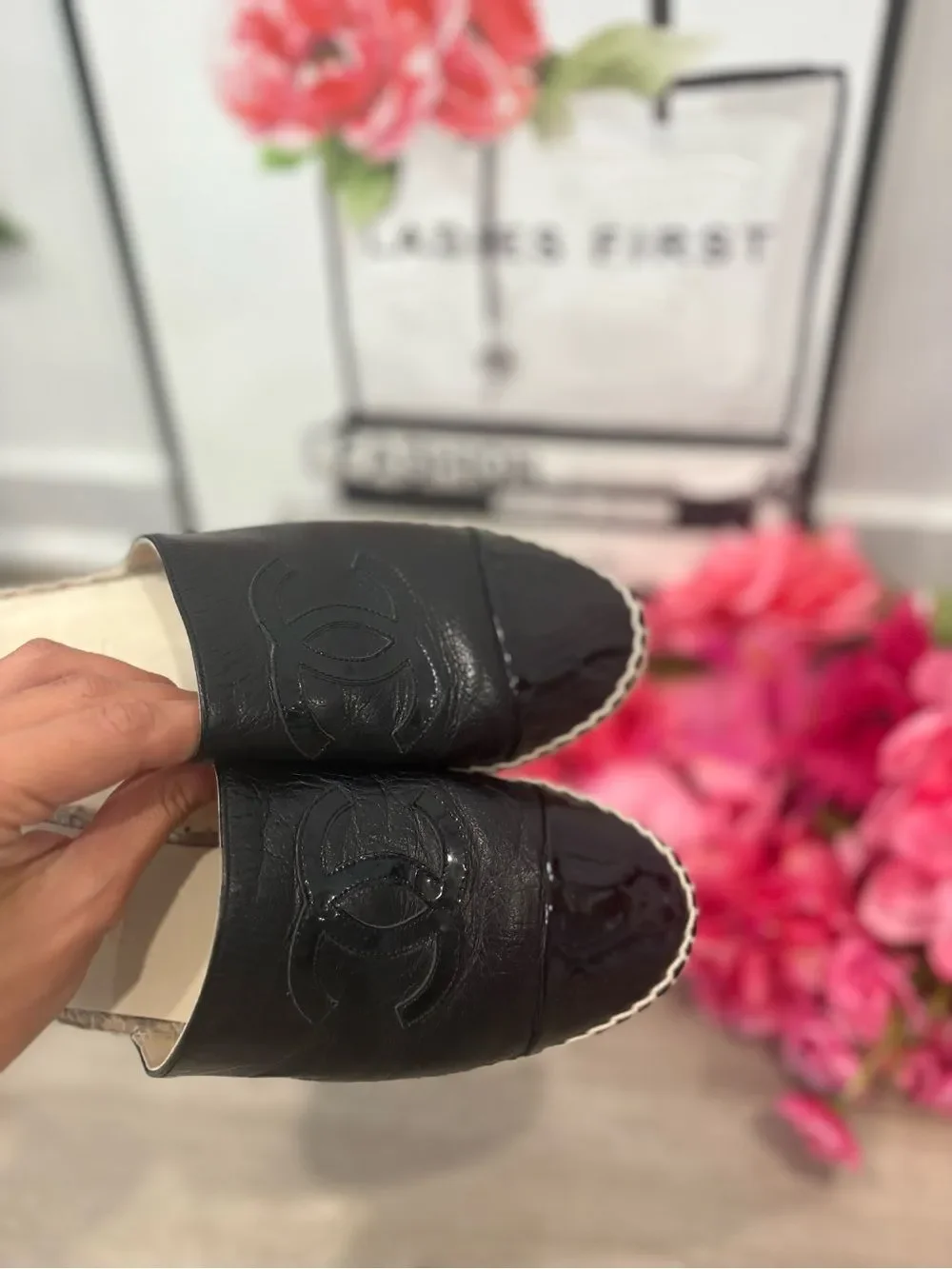 CHANEL Black Leather & Patent Espadrille Mule slide on